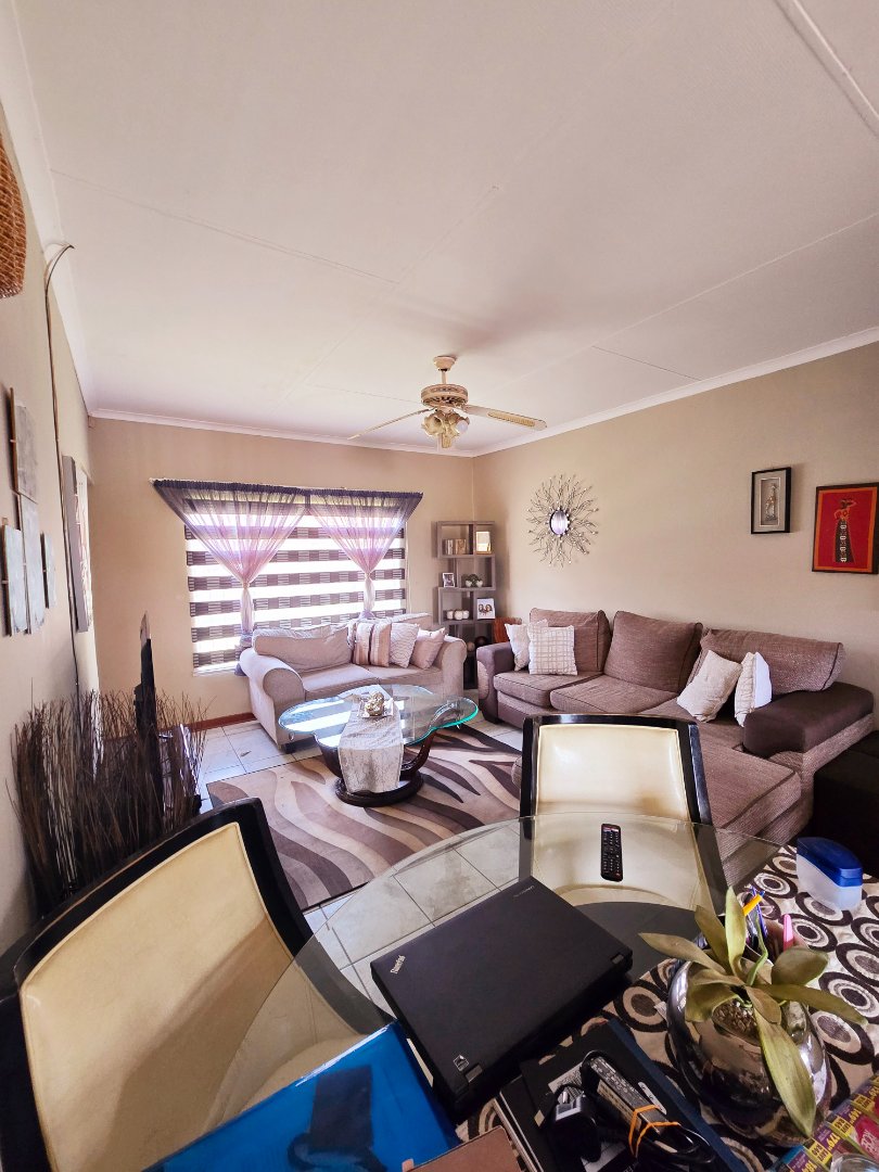 2 Bedroom Property for Sale in Wilkeville North West